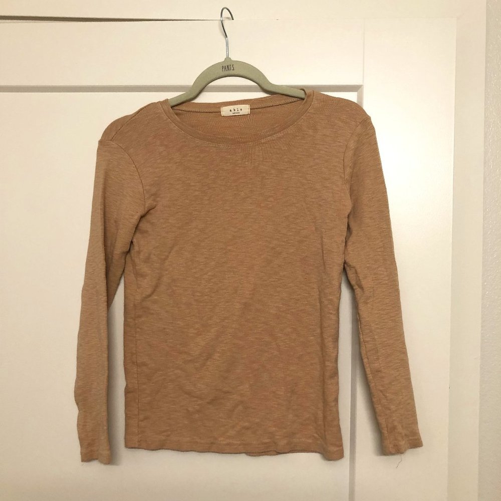 🌟LAST CALL! Natural Beige Long Sleeve Top (Small)